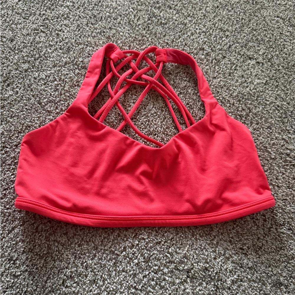 Lululemon sports bra.